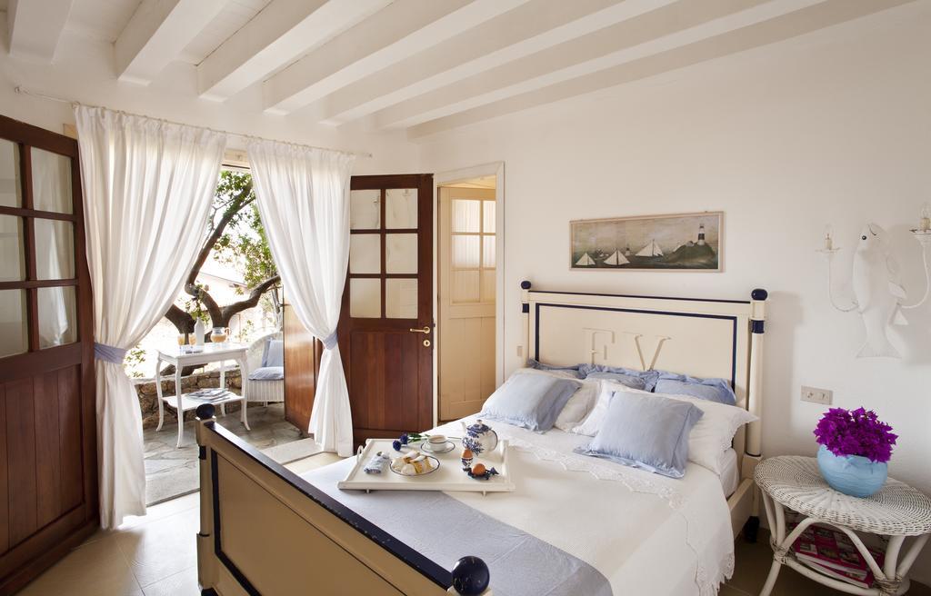 Villa Dei Tramonti Porto Rotondo Zimmer foto