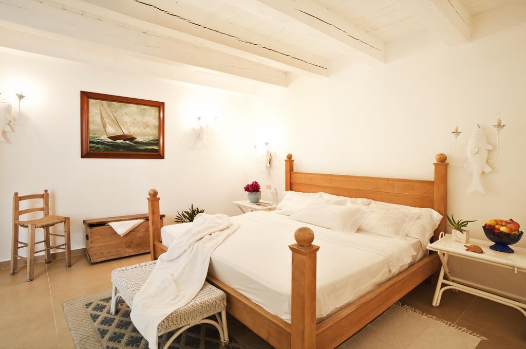 Villa Dei Tramonti Porto Rotondo Zimmer foto
